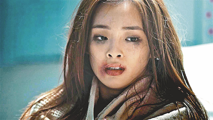 ◆ Celina話最希望可以演繹到不同層次嘅驚恐情緒。