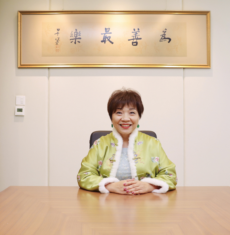 ◆全國政協委員、金利豐金融集團行政總裁朱李月華。