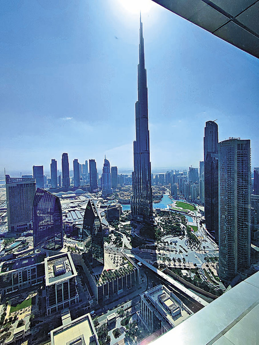 ◆在觀景台，全世界最高的哈利法塔就在眼前。