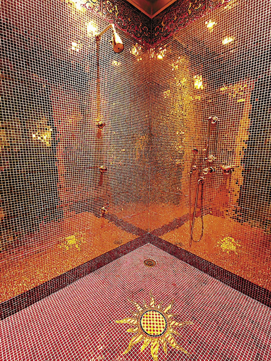 ◆極盡奢華的浴室，聽說由真金打造。