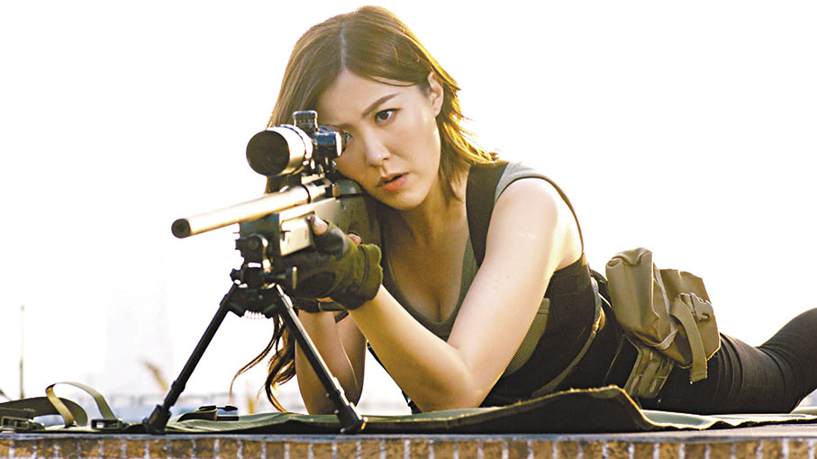 ◆劇中劉佩玥開槍發揮強悍一面。