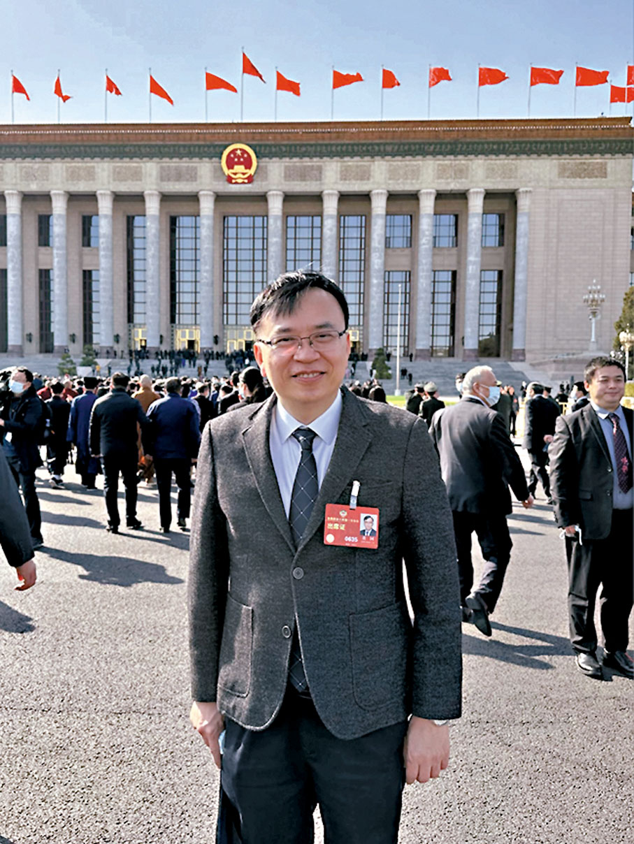 ◆來京參加全國兩會的立法會議員黃國。