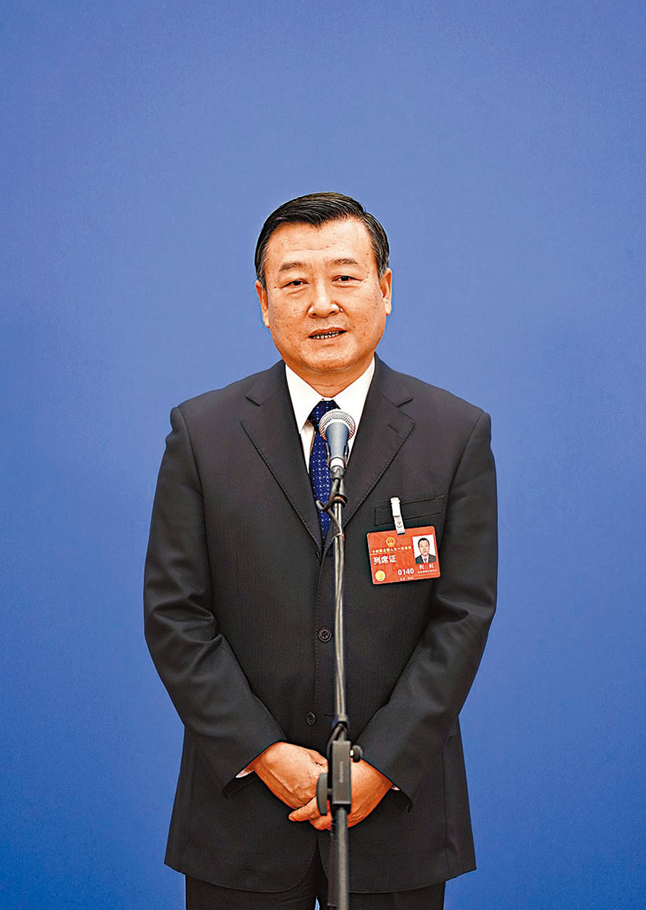 住房和城鄉建設部部長倪虹：要增加保障性租賃住房的供給和長租房的建設，重點解決好青年人、新市民的住房困難問題，讓他們能放開手腳，為幸福生活去奮鬥。