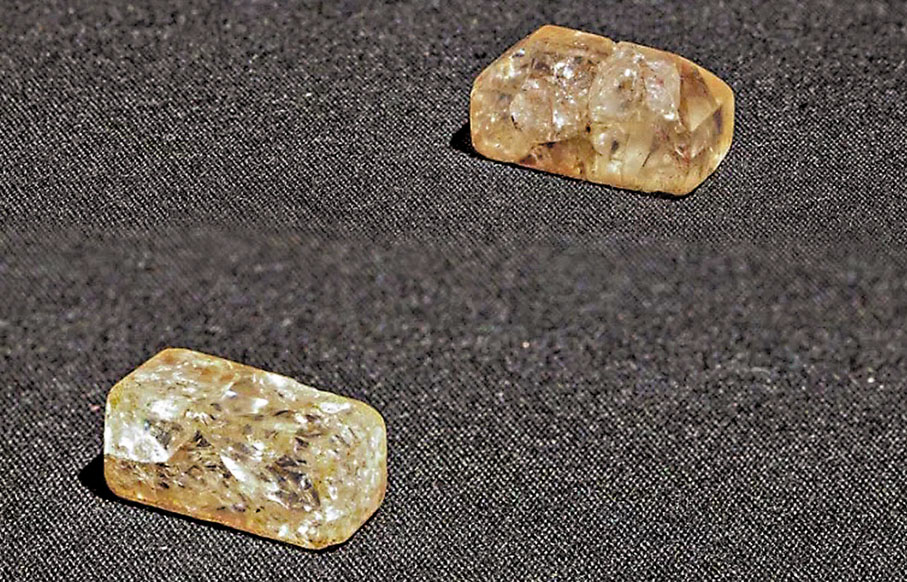 ◆穿越千年仍然閃閃發亮的戰國水晶棋子