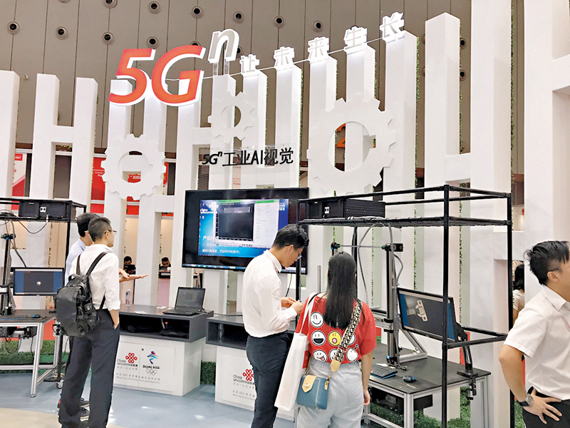 ◆廣東信息技術產業發達，數字政府、數字經濟發展基礎有優勢。香港文匯報記者敖敏輝  攝