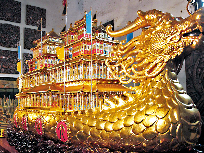 ◆ 隋朝雖然國祚短暫，但其確立的制度，卻為後世所沿用。圖為復原的隋朝龍舟。資料圖片