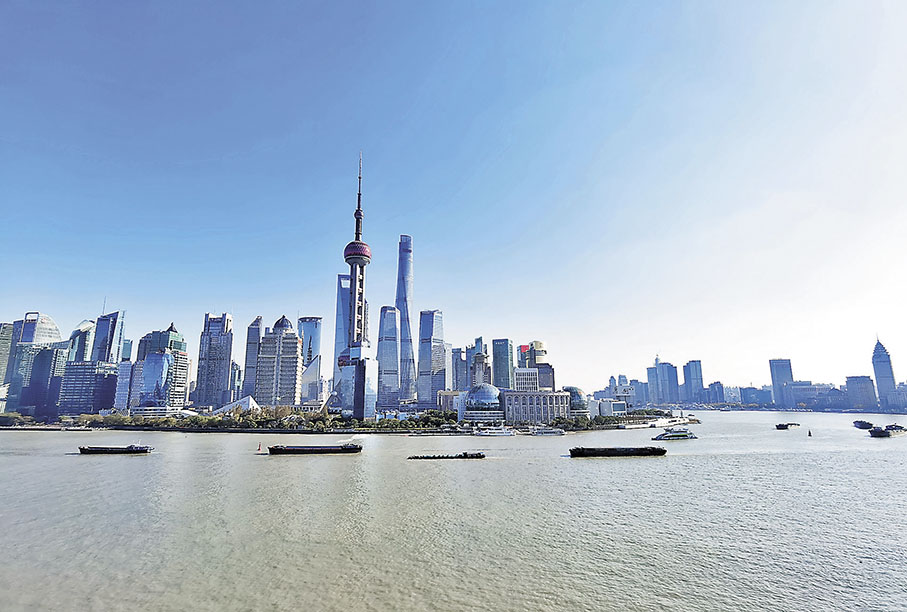 ◆從浦西眺望浦東。      香港文匯報記者張帆  攝