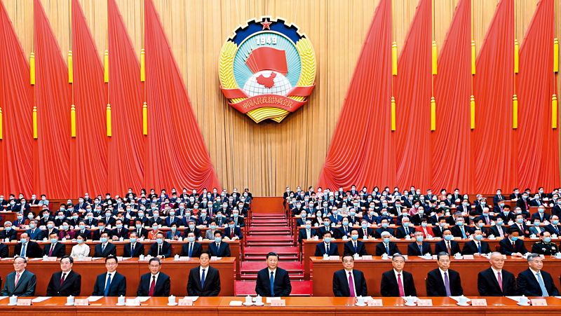 ◆ 3月11日，中國人民政治協商會議第十四屆全國委員會第一次會議在北京閉幕。這是習近平、李克強、栗戰書、汪洋、李強、趙樂際、韓正、蔡奇、丁薛祥、李希、王岐山在主席台就座。     新華社