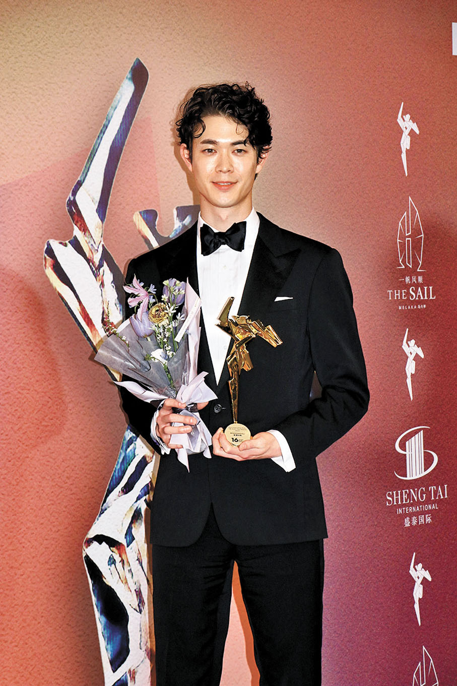 ◆ 日本男星宮澤冰魚奪最佳男配角獎。