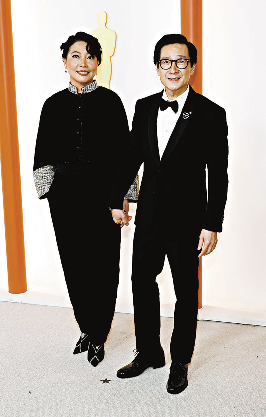 ◆關繼威偕妻子Echo Quan一起現身紅毯。 法新社