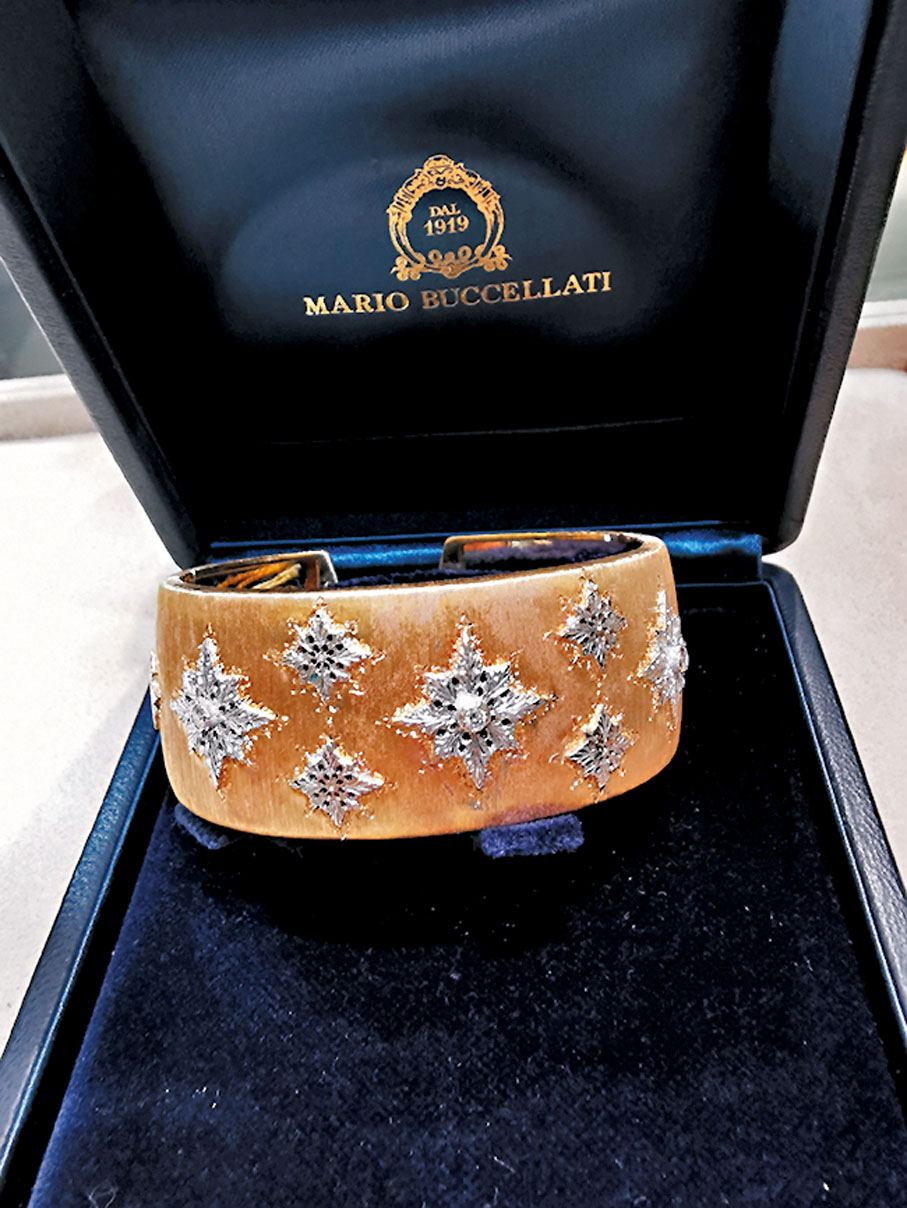 ◆BUCCELLATI鑽石手鐲Circa 1960。