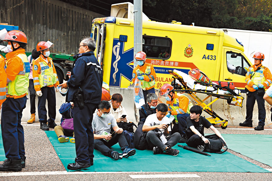 ◆傷者在現場作分流後送院敷治。