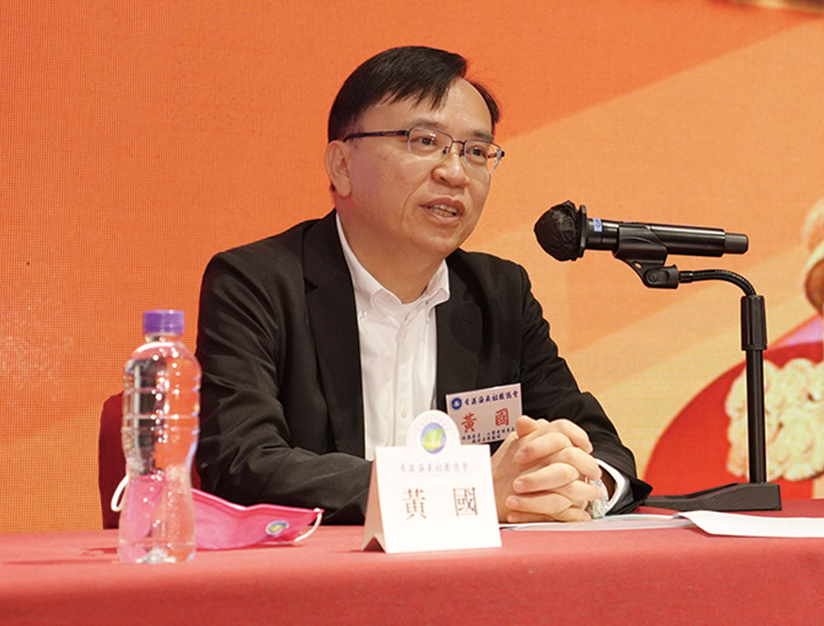 ◆全國政協委員、立法會議員、工聯會理事長、香港海南社團總會名譽顧問黃國表示，香港要充分發揮自身的獨特優勢，為推進強國建設作貢獻。