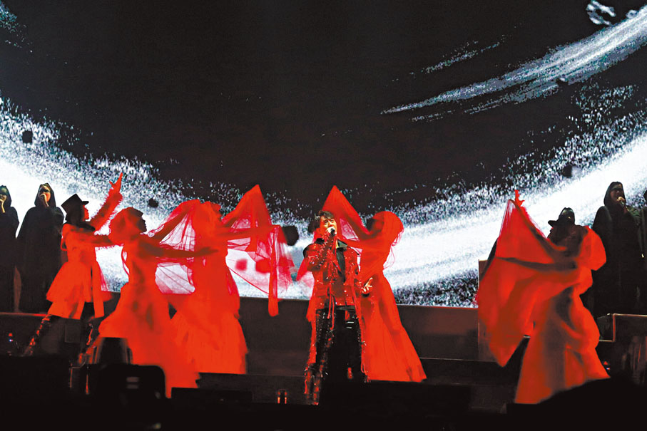 ◆馮允謙等足11年終圓夢。