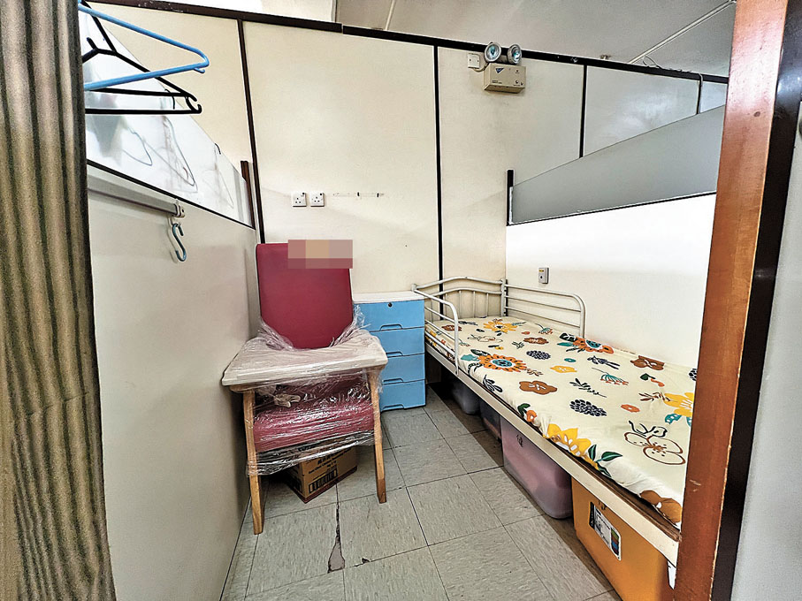 ◆院舍負責人聲稱板間房尺寸符合政府規定最小要求。