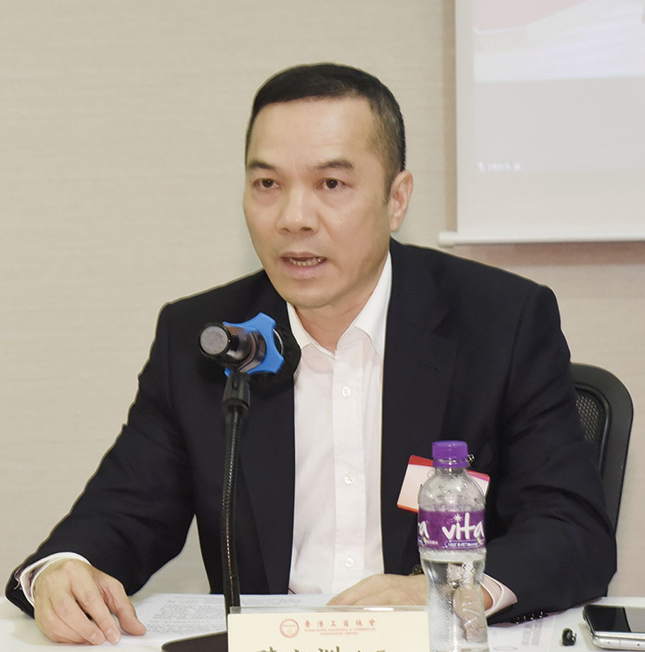 ◆全國政協委員、香港工商總會會長陳文洲