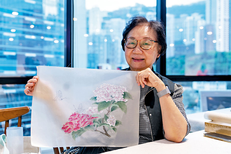 ◆淑賢已跟隨恒錦學畫多年。