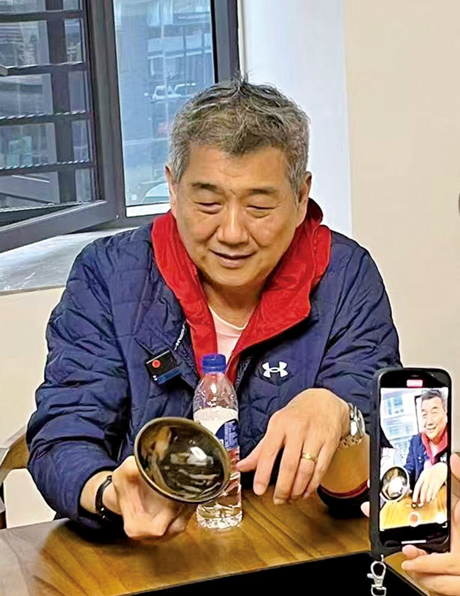 ◆ 翟健民在現場講學。