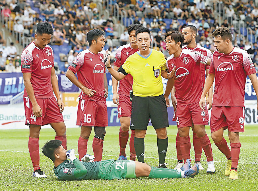 ◆今季港超多次出現球證爭議判決，VAR實行後可望作出改善。