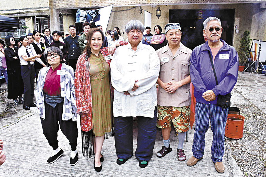 ◆電影《如珠如寶》西貢開鏡，吳耀漢、洪金寶、恬妞等老戲骨有份參演 。