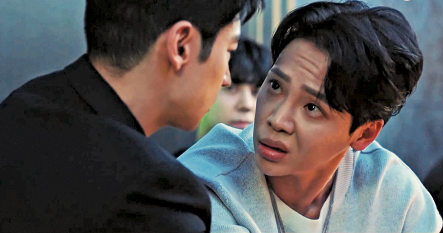 ◆《模範的士2》 劇中「Black Sun」疑似影射「Burning Sun」事件。