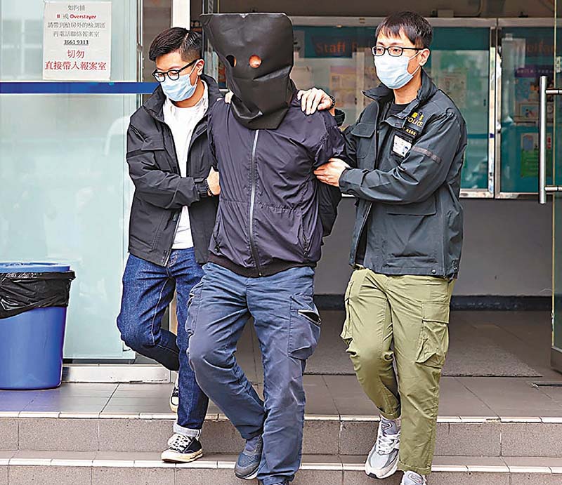 ▶ 的士司機兜售山寨iPhone行騙被捕。香港文匯報記者劉友光 攝