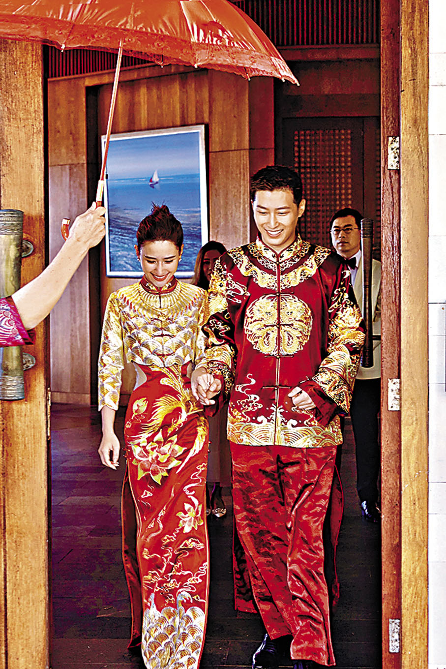 ◆ 竇驍與何超蓮前日先舉行中式婚禮。