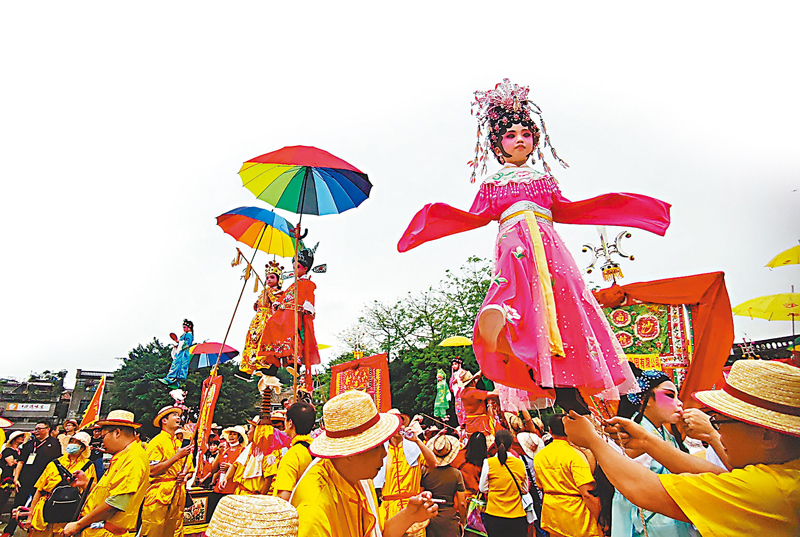 ◆闊別三年，廣州沙灣飄色巡遊活動正式回歸，現場氣氛十分熱鬧喜慶。