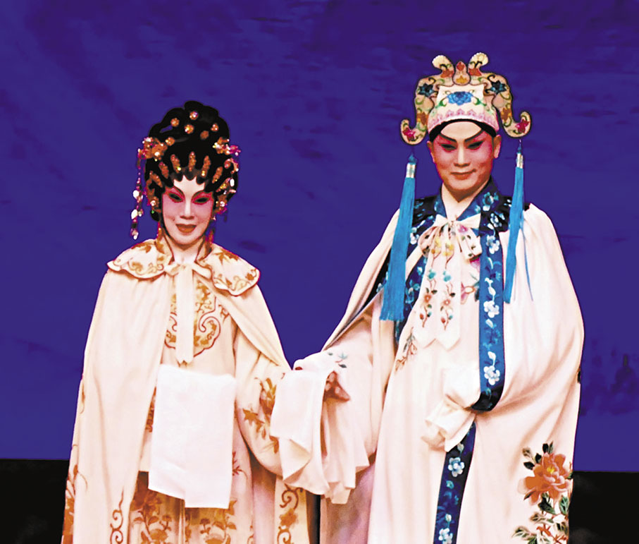 ◆龍貫天和鄧美玲時常合作。