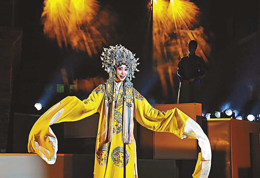 ◆演員在音樂會上表演。