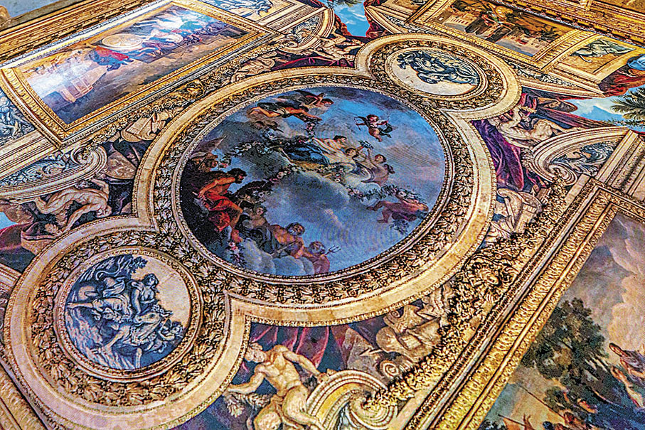 ◆透過科技，觀眾可以靜距離欣賞凡爾賽宮的建築細節。 