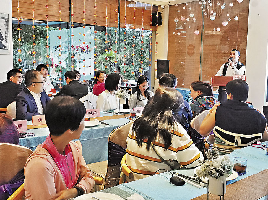 ◆由新會區與香港旅遊業人士共同推廣新會旅遊景點。