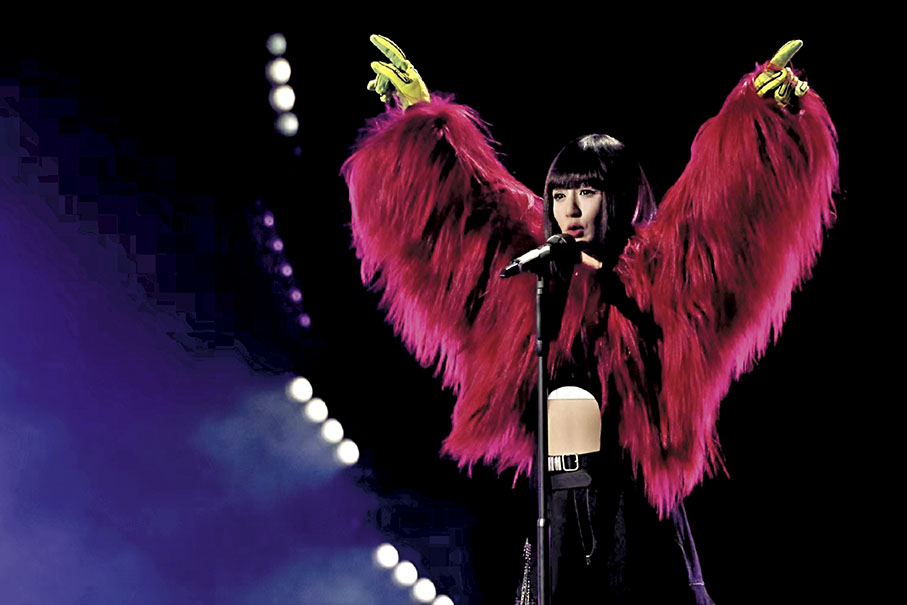 ◆謝娜成為節目中行走的「氣氛發動機」。