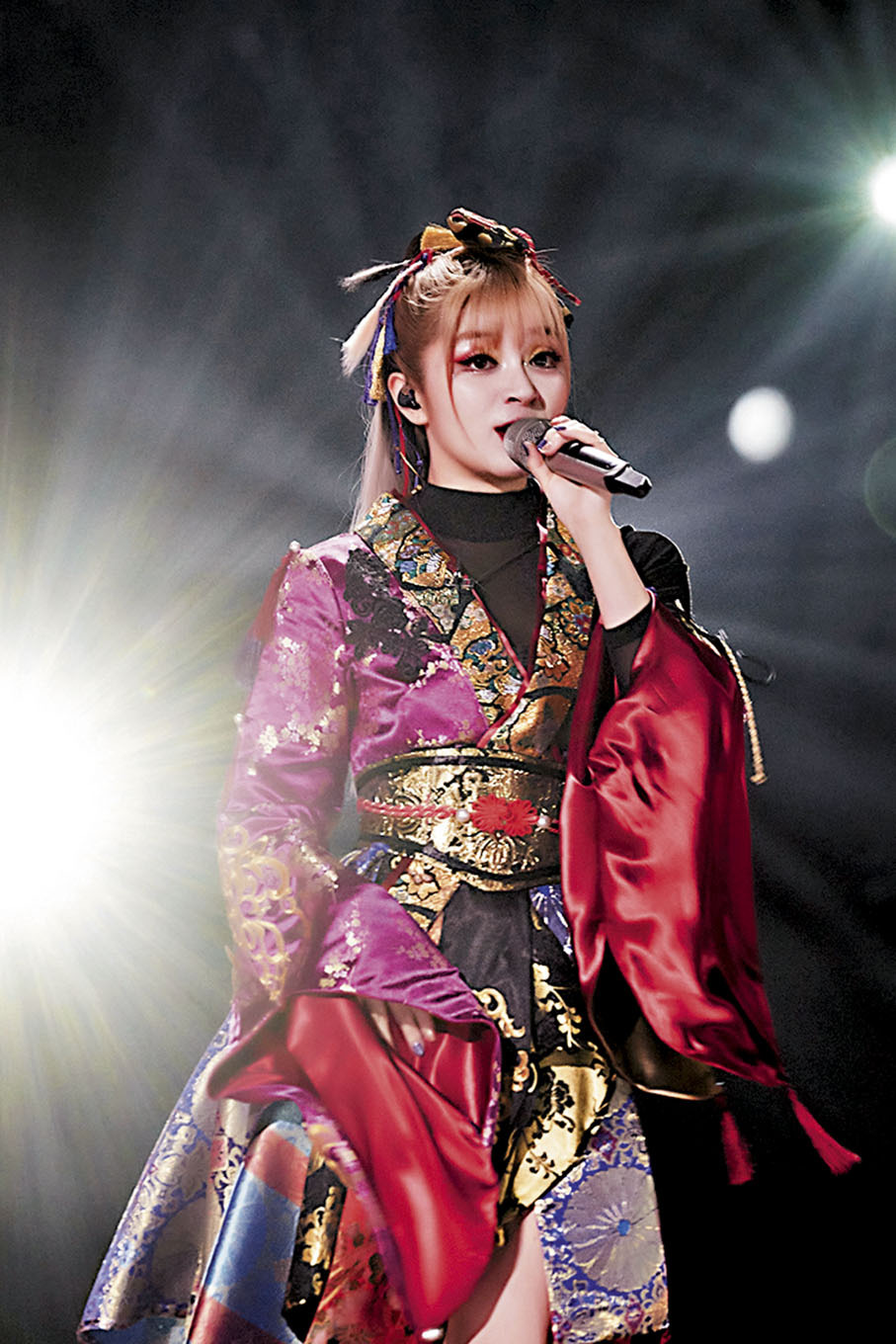 ◆日本歌手美依禮芽在B站擁有「最高彈幕禮遇」的美譽。