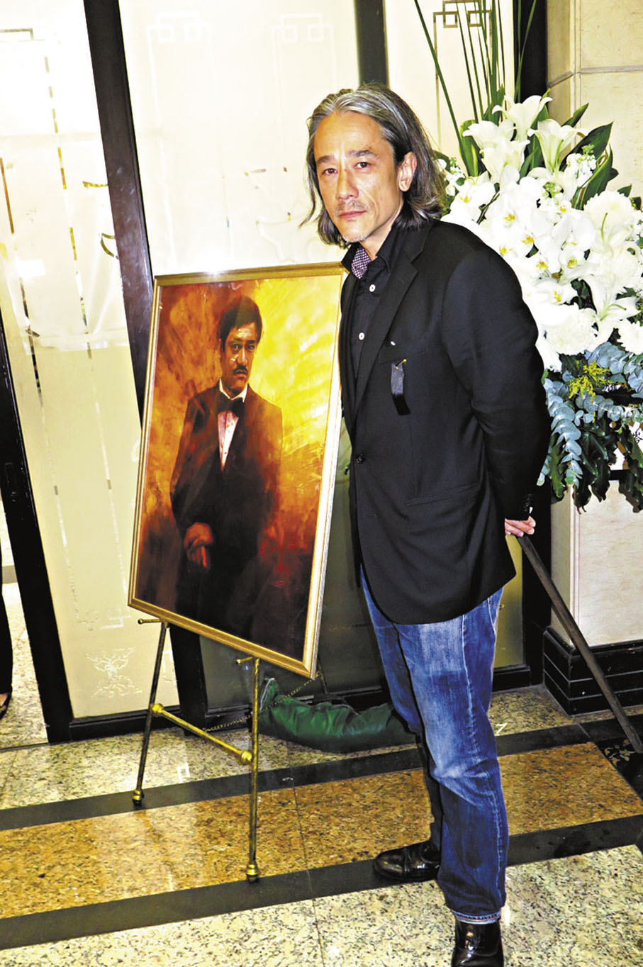 ◆資深喜劇演員吳耀漢於上月病逝，昨日於世界殯儀館設靈。 