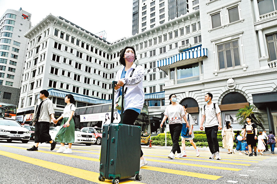 ◆香港半島酒店平均房租按年增34%至5,528元。 資料圖片