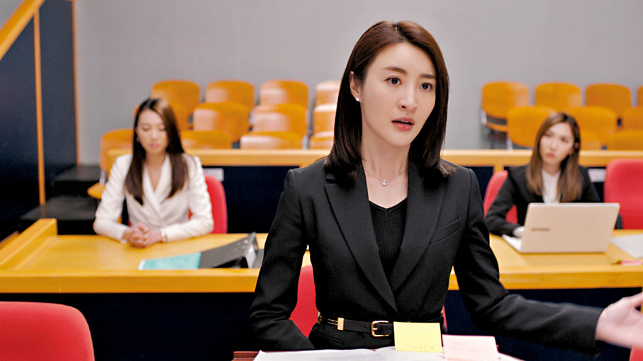 ◆劇中林夏薇飾演事務律師，外號「滅絕師太」。