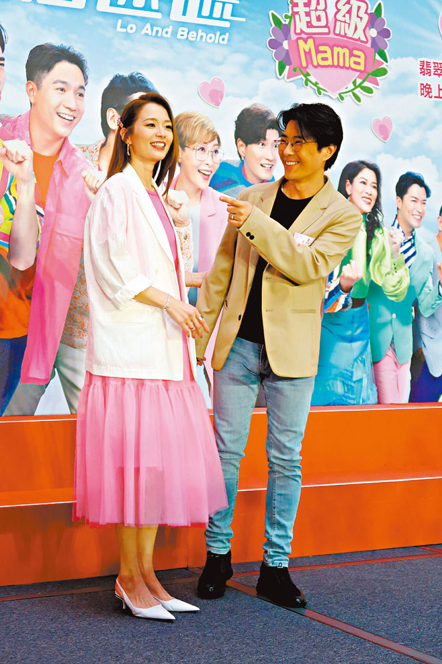 ◆呂慧儀與張景淳「婚後」首出活動，怨張景淳母親節冇表示。