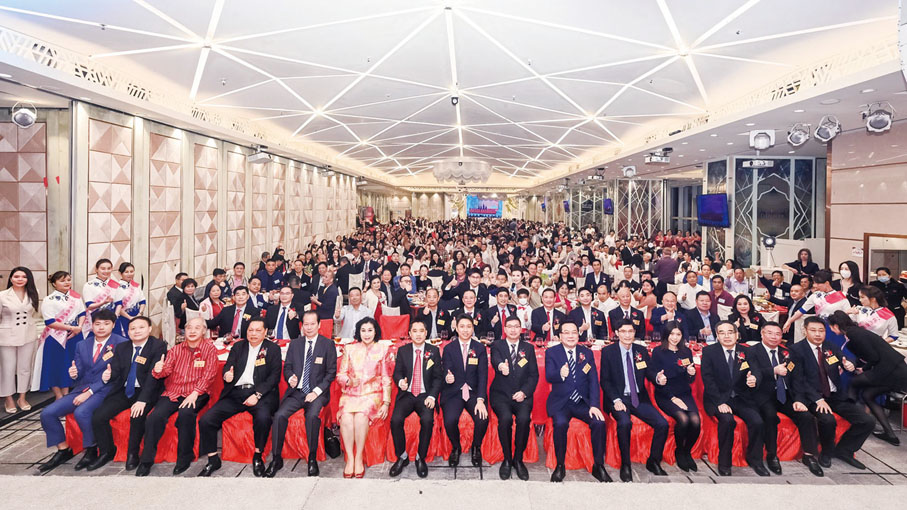 ◆ 逾八百鄉親及社會賢達歡聚一堂，共同見證盛典。