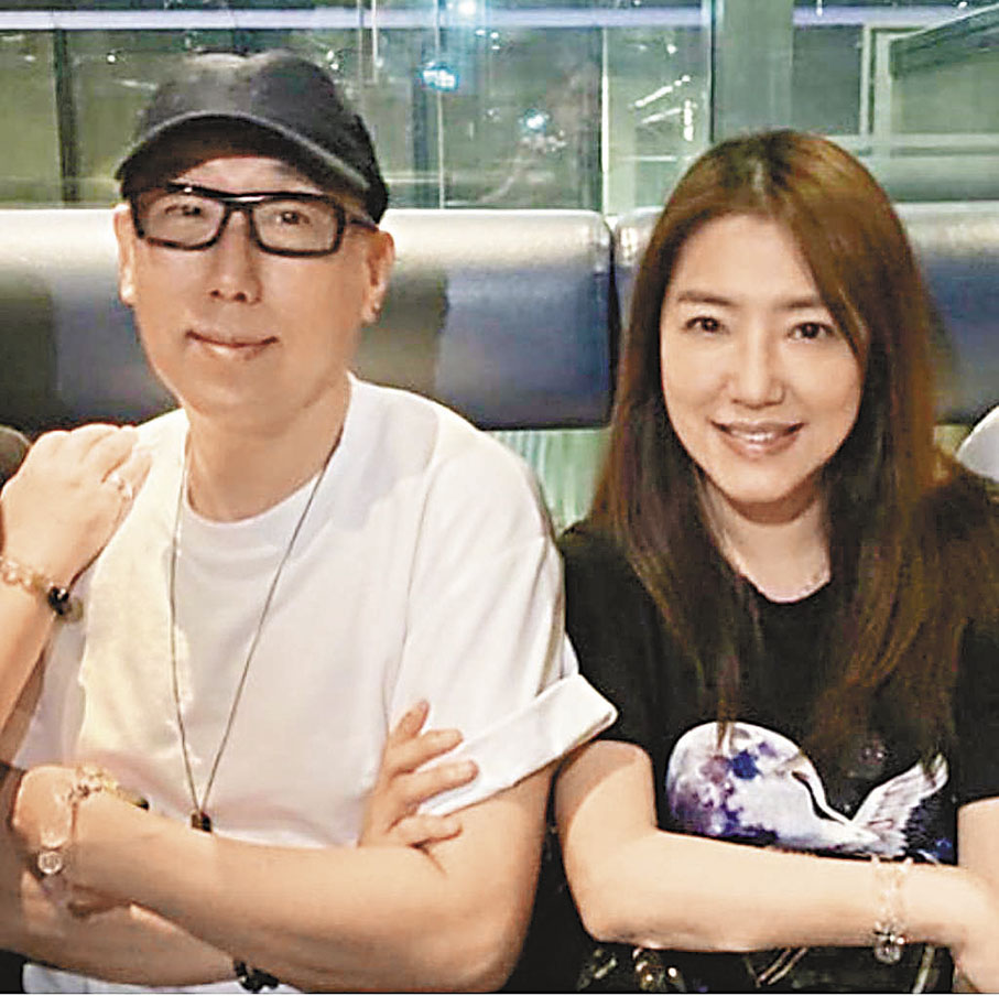 ◆關寶慧驚聞噩耗崩潰哭成淚人。