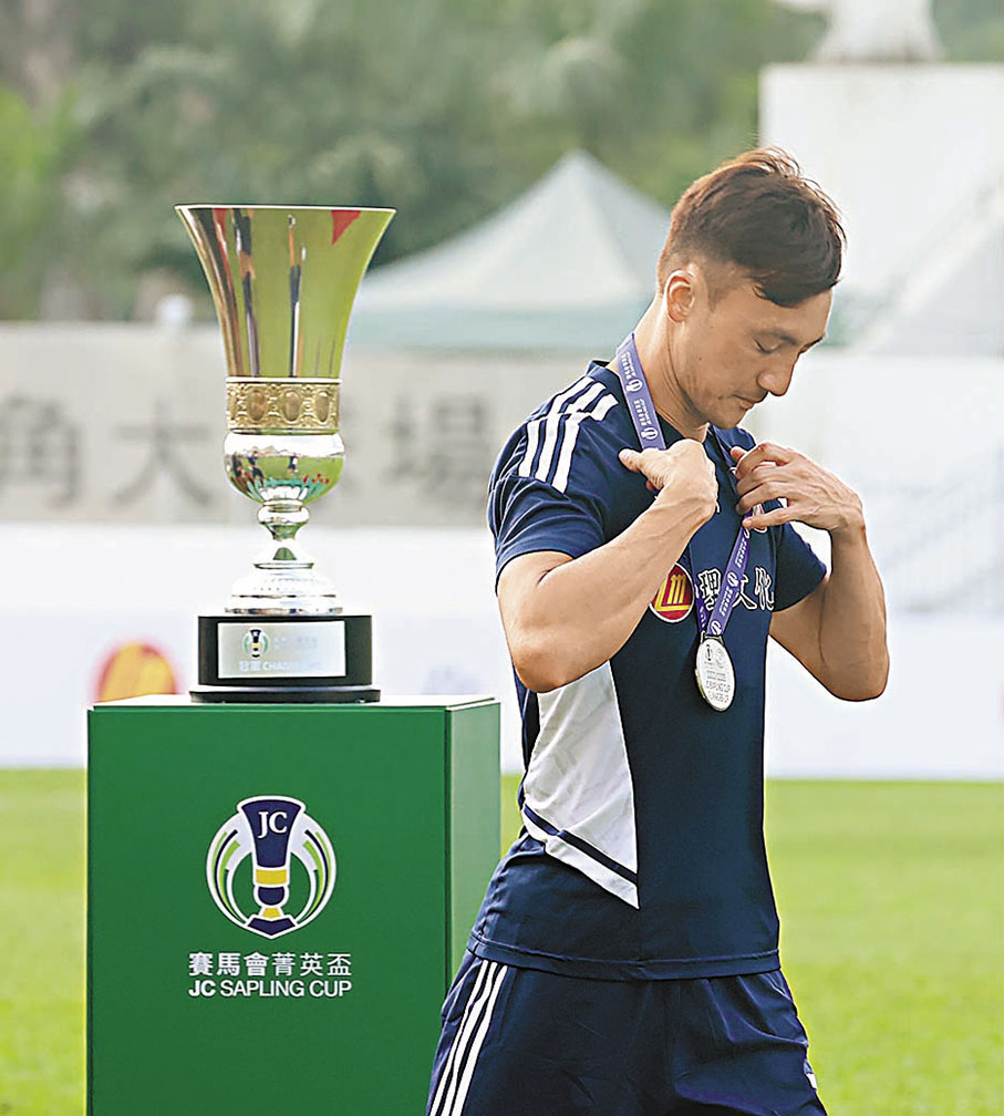 ◆ 季後同樣退役的理文老將李康廉昨失望而回。