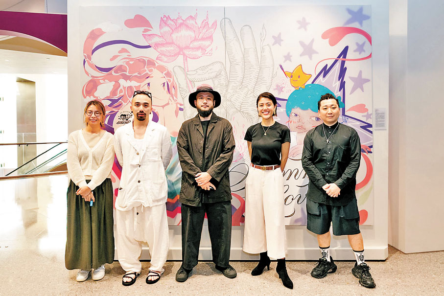 ◆一幅由五人聯合創作的大型畫作