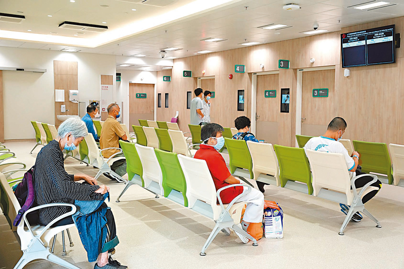 ◆市民在廣華醫院新急症室輪候診症。 醫管局Fb圖片