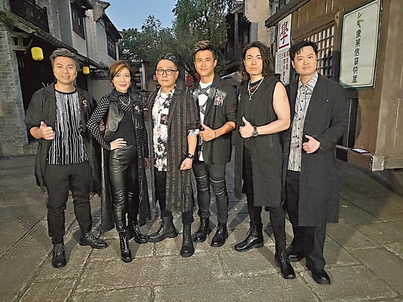 ◆幾位《中年好聲音》的戰友也有份參與。