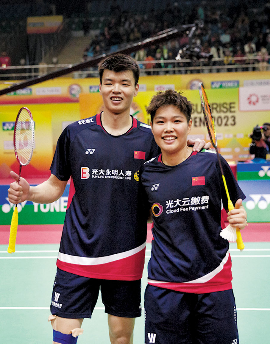 ◆ 王懿律（左）和黃東萍合作無間。資料圖片