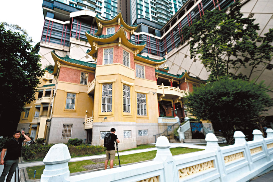 ◆一級歷史建築虎豹別墅經古物古蹟辦事處接手修葺後,將於本周五起以導賞形式重新開放予市民參觀。香港文匯報記者涂穴 攝
