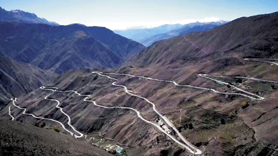 ◆蒙古哨下七十二道彎 作者供圖