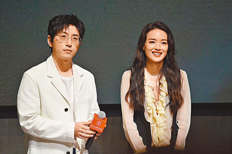 ◆白客飾演的丈夫的溫馨支持讓舒淇在劇中經常展露笑顏。