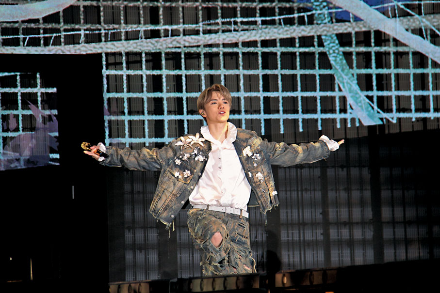 ◆軒仔冒超時被罰款的風險下4度安哥回饋歌迷。