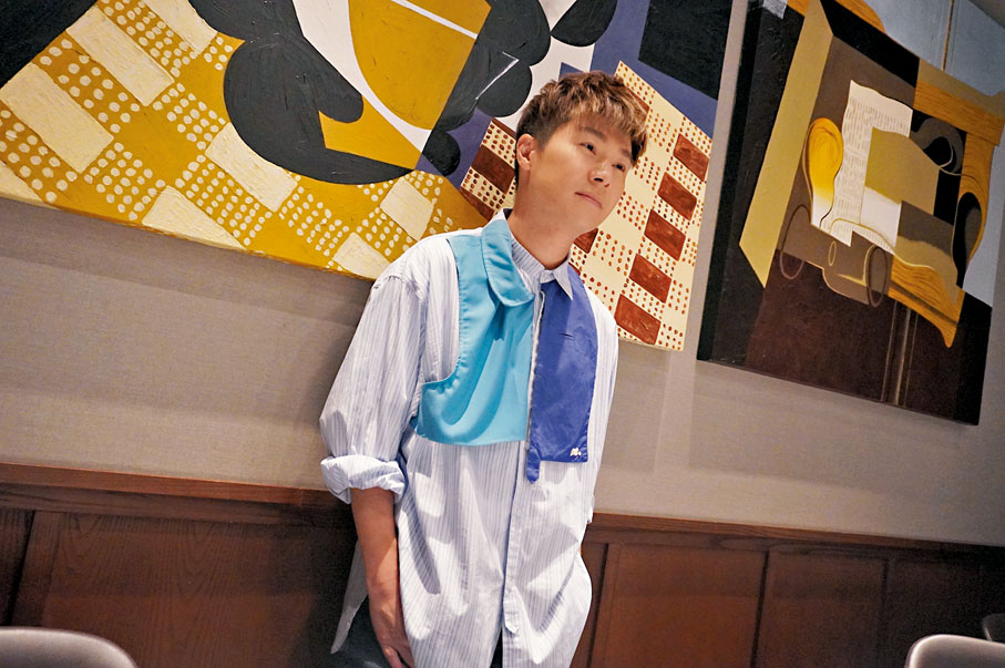 ◆周奕瑋稱每一次拍攝旅行特輯就像一次考試。